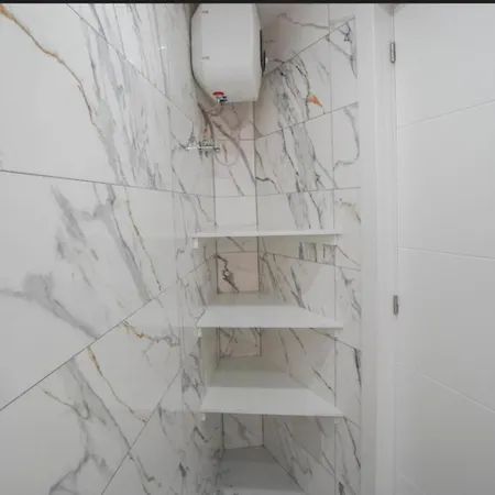 Casa Alaia *