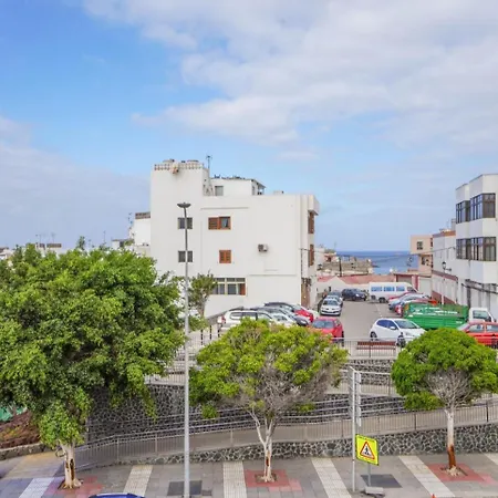 Casa Alaia 아파트