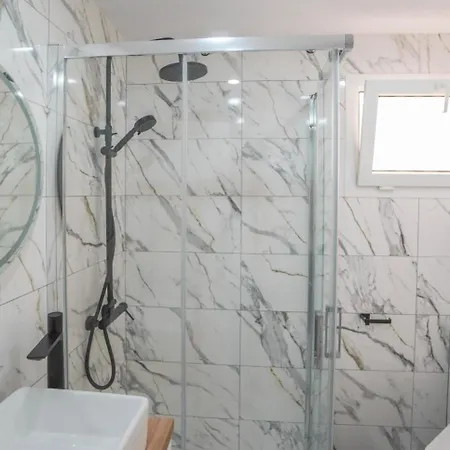 Casa Alaia 아파트 *